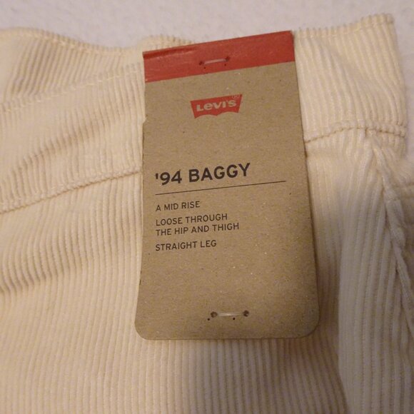 Levi's Corduroy Pants Jeans Women's Size 33x31 Ivory Cords Baggy Straight Leg - Picture 10 of 13